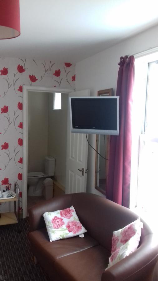 Amber Lodge Guest House Great Yarmouth Bagian luar foto